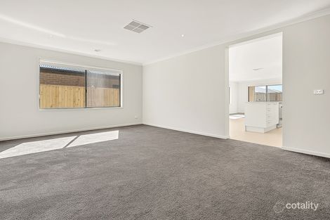 Property photo of 5 Allerby Crescent Mickleham VIC 3064