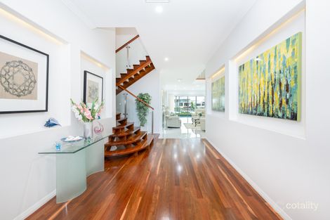 Property photo of 1667 Riverdale Drive Hope Island QLD 4212