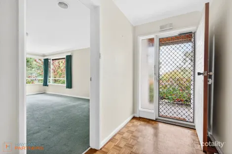 Property photo of 52 Munro Street Curtin ACT 2605