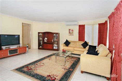 Property photo of 5 Correll Way Roxburgh Park VIC 3064