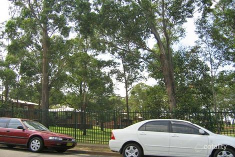 68 Bossley Rd, Bossley Park, NSW 2176