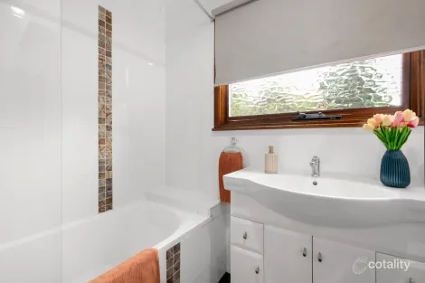 Property photo of 40 Loop Road Lower Beechmont QLD 4211