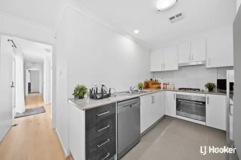 Property photo of 116 Oodgeroo Avenue Franklin ACT 2913