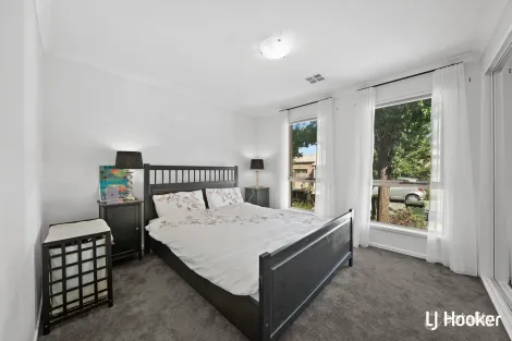 Property photo of 116 Oodgeroo Avenue Franklin ACT 2913