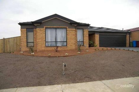 Property photo of 14 Meadowlands Way Berwick VIC 3806