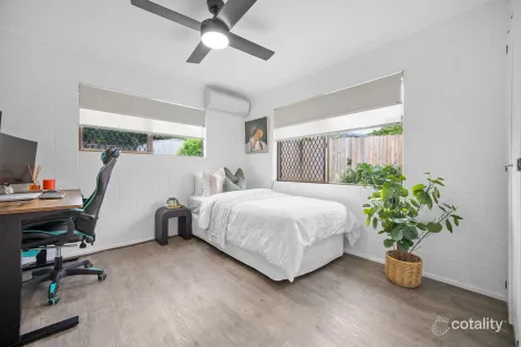 Property photo of 5 Shannon Drive Woree QLD 4868