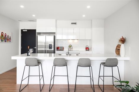 Property photo of 302/89 Old Cleveland Road Stones Corner QLD 4120