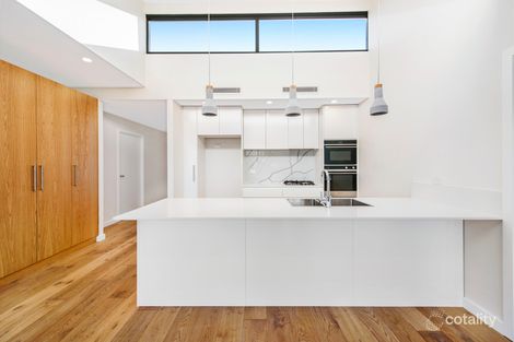 201/327 Barrenjoey Rd, Newport, NSW 2106