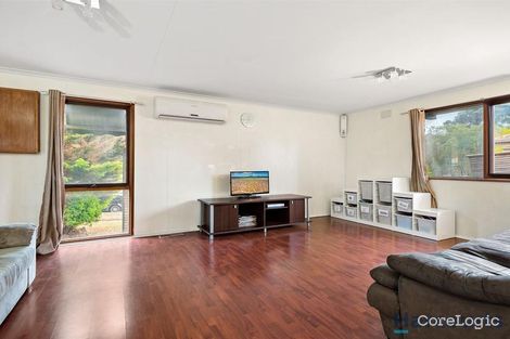 Property photo of 14 Lyrebird Drive Carrum Downs VIC 3201