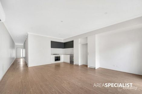 Property photo of 14 Sarette Retreat Truganina VIC 3029