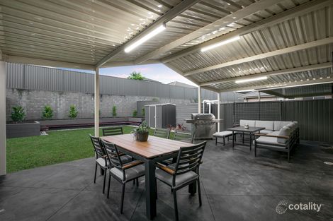 Property photo of 88 Hampshire Boulevard Spring Farm NSW 2570