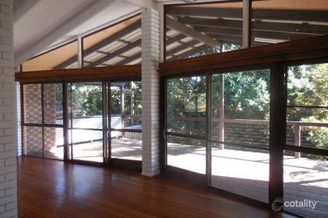 Property photo of 2 Yakola Parade Alexandra Headland QLD 4572