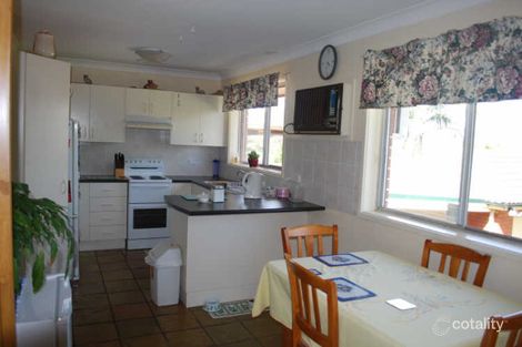 Property photo of 31 Billabong Avenue Dapto NSW 2530