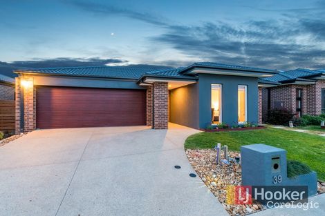 Property photo of 39 Falabela Road Clyde North VIC 3978