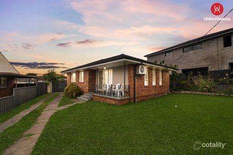 Property photo of 38 Guthega Crescent Heckenberg NSW 2168