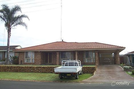 28 Raglan St, Carey Park, WA 6230