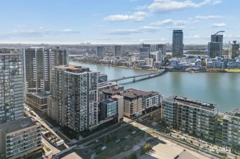 303/2 Wentworth Pl, Wentworth Point, NSW 2127