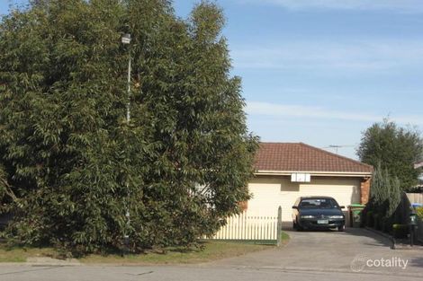 Property photo of 2 Louise Court Hallam VIC 3803