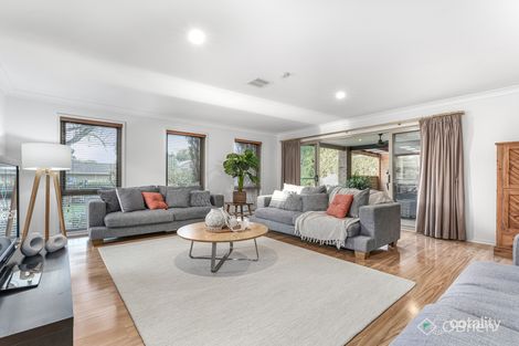 Property photo of 9 Commonwealth Terrace Sandhurst VIC 3977