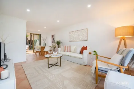 68 Pollard St, Glendalough, WA 6016