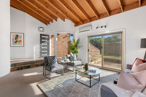 Property photo of 537 Creek Road Mansfield QLD 4122