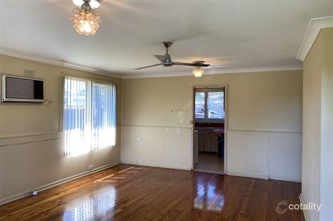 Property photo of 21 Fitzgerald Crescent Blackett NSW 2770