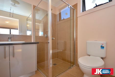 1/7 Dundas Rd, Wyndham Vale, VIC 3024