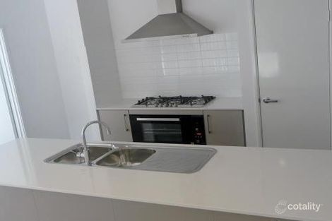 Property photo of 8 Whimbrel Crescent Coodanup WA 6210