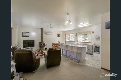 Property photo of 10 Fell Place Metung VIC 3904