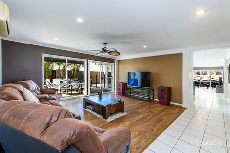 Property photo of 28 Cossington Circuit Maudsland QLD 4210