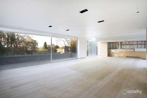 Property photo of 17 Heather Grove Kew VIC 3101