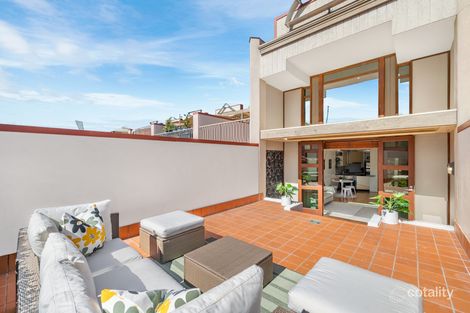 49/18 Captain Cook Cres, Griffith, ACT 2603