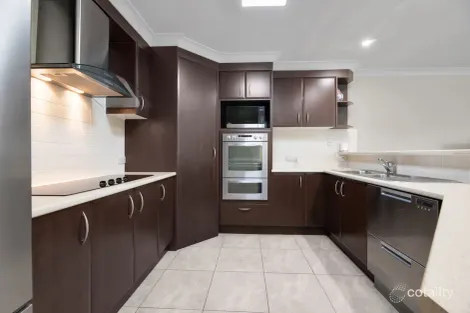 Property photo of 8 Greenleaf Street Upper Coomera QLD 4209