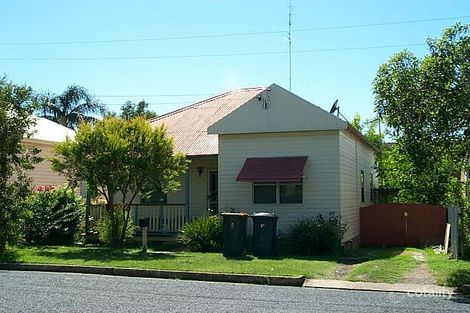 11 Edden St, Adamstown, NSW 2289