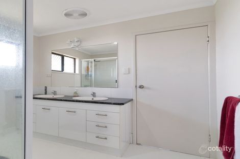 Property photo of 38 Jarrah Street Beaconsfield QLD 4740