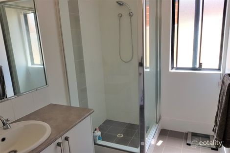 Property photo of 6 Korad Terrace Forrestfield WA 6058