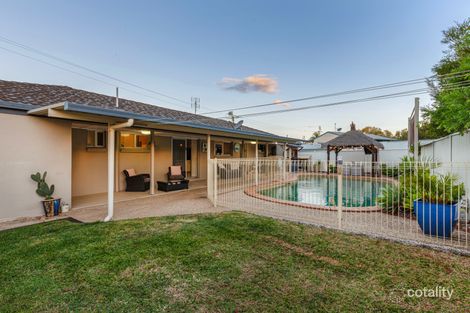 Property photo of 2 Allonga Street Currimundi QLD 4551