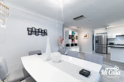 Property photo of 42 Cunningham Loop Mirrabooka WA 6061