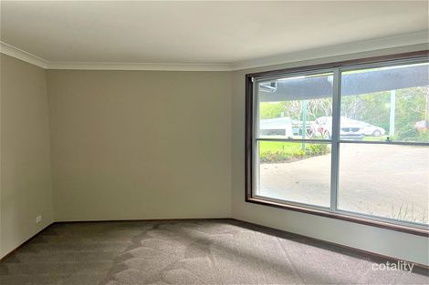 Property photo of 25 Lake View Avenue Safety Beach NSW 2456
