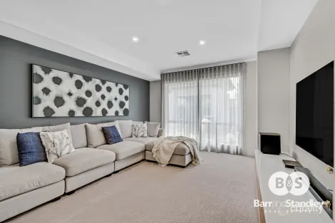 Property photo of 16 Chestnut Boulevard Millbridge WA 6232