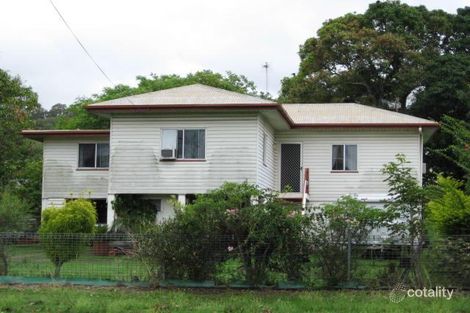 34 Range Rd, Sarina, QLD 4737