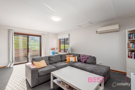 Property photo of 3 De Clouett Place Windradyne NSW 2795