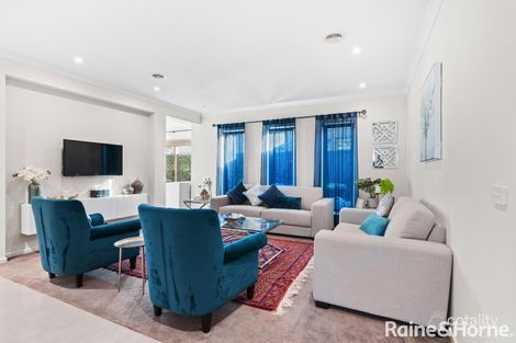 Property photo of 49 Chantenay Parade Cranbourne North VIC 3977