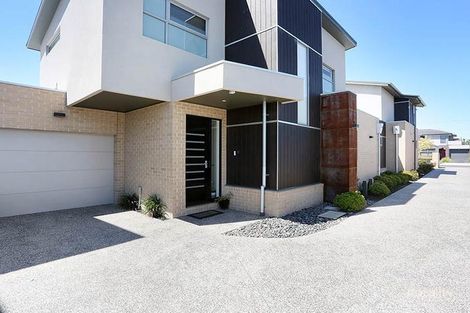 Property photo of 2/35 View Street Pascoe Vale VIC 3044