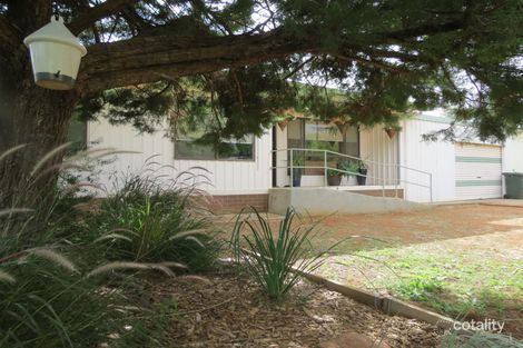 Property photo of 85 Bendee Street Barellan NSW 2665