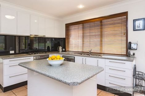 Property photo of 5 Whitegum Way Garden Suburb NSW 2289