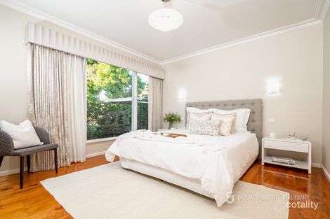 Property photo of 14 Lightfoot Street Shepparton VIC 3630