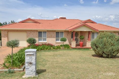 Property photo of 93 Fontenoy Street Young NSW 2594