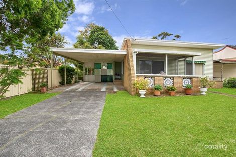 Property photo of 2 Fifth Avenue Toukley NSW 2263