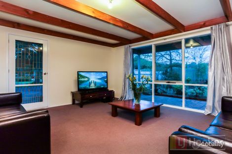 14 Chedworth Ct, Kilsyth South, VIC 3137